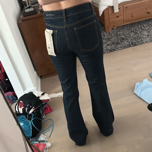 BWWT Carmar jeans size 26. Low rise flare - Picture 4 of 5